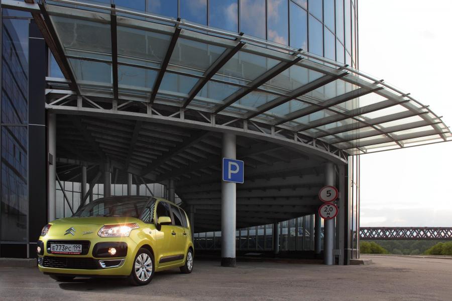  Citroen C3 Picasso 2009 года  (фото 143 из 242)